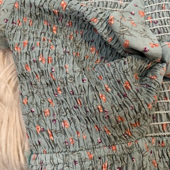 Mini Ruffled Dress - Picture 3 of 5